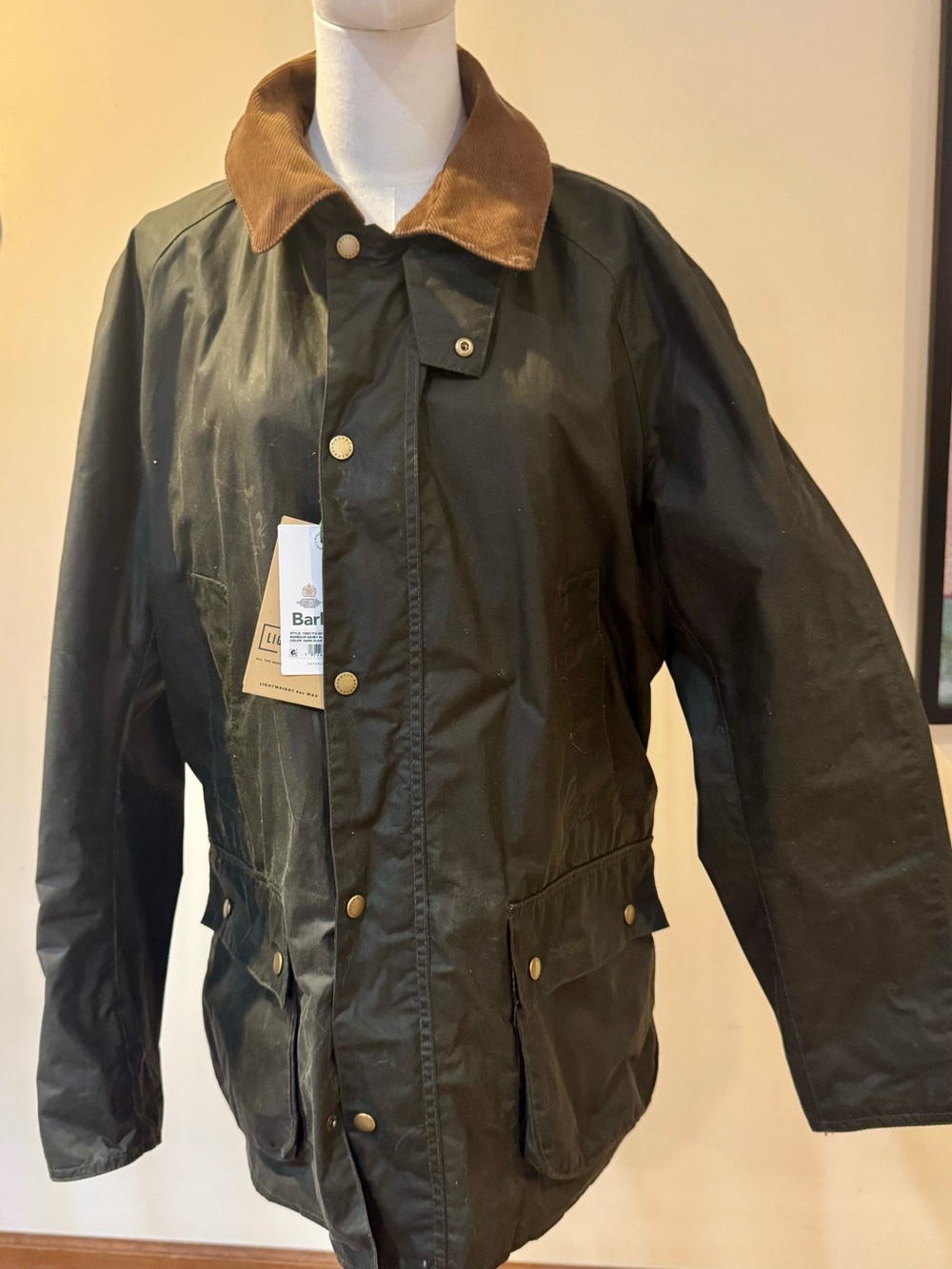 Men’s Large Barbour Olive Green Wax Cotton Jacket with Brown Corduroy Collar